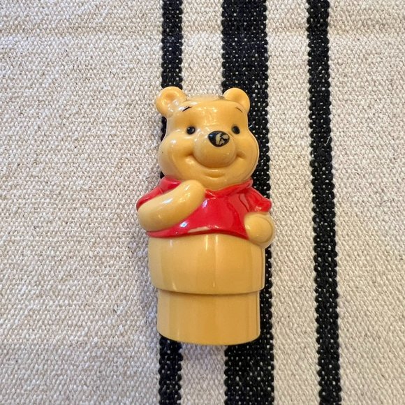 Mega Bloks First Builders Winnie the Pooh Bear Maga Blocks Toy Figure - Picture 2 of 3